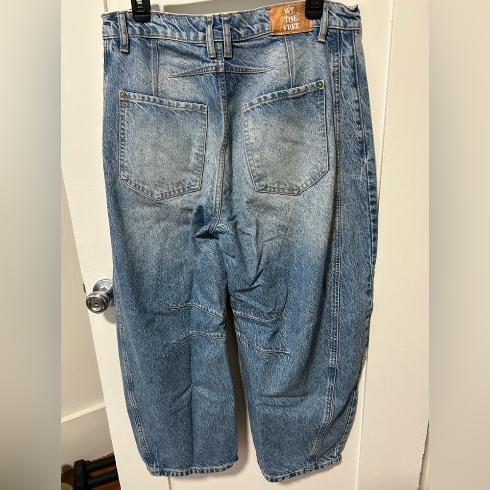 Blue denim barrel jeans